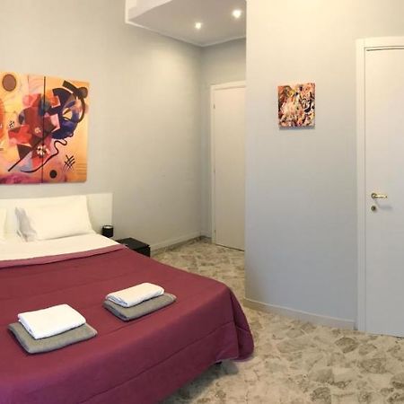 Cavour 124 -Guest-Room- Bari Exteriör bild
