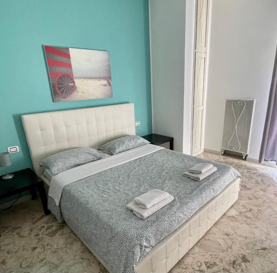 Cavour 124 -Guest-Room- Bari Exteriör bild