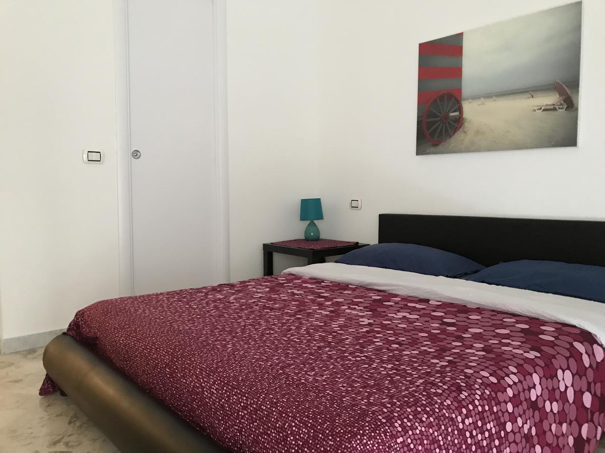 Cavour 124 -Guest-Room- Bari Exteriör bild