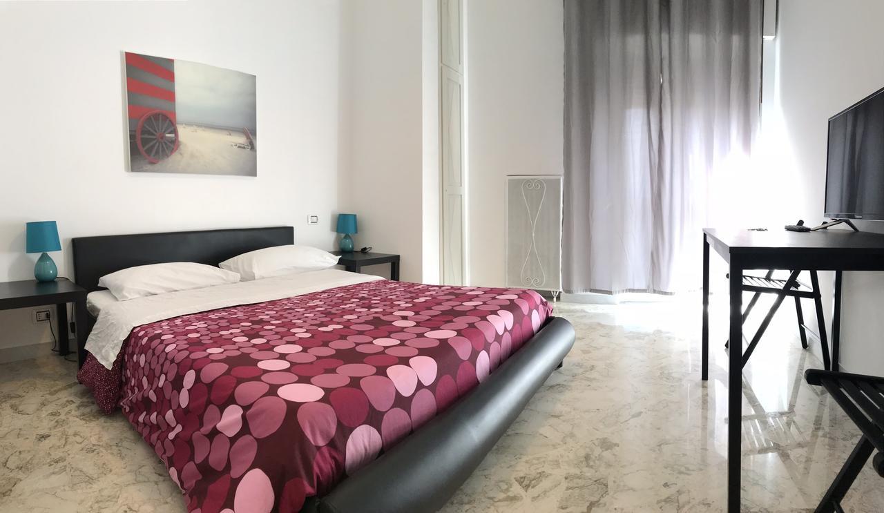Cavour 124 -Guest-Room- Bari Exteriör bild