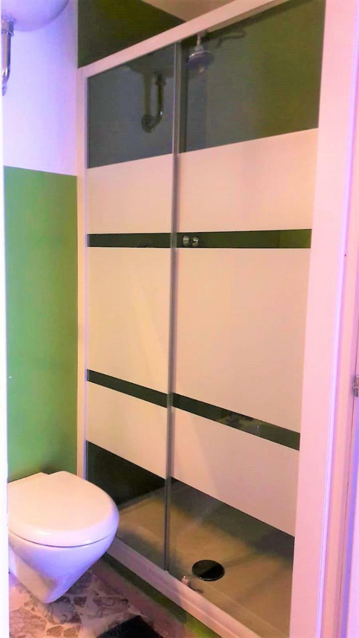 Cavour 124 -Guest-Room- Bari Exteriör bild